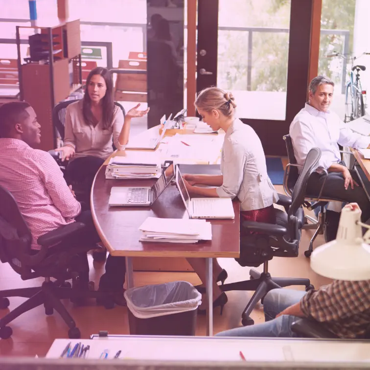 illutsrtaion pour l'article de blog sur délai paiement solde de tout compte chèque ou virement